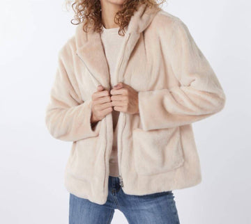 Esqualo faux fur coat in warm sand