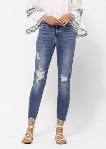 Judy Blue high-rise destroyed jeans - plus in blue