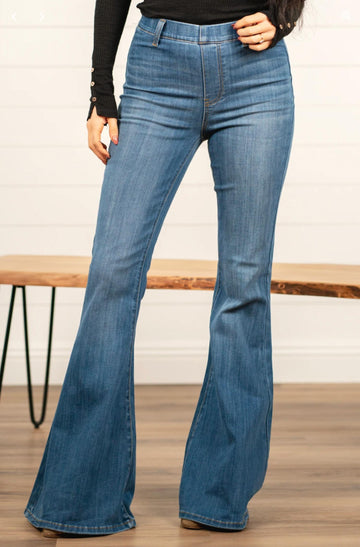 Judy Blue pull on flare jeans in medium blue wash