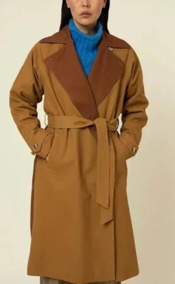 Frnch hermine trench coat in brown