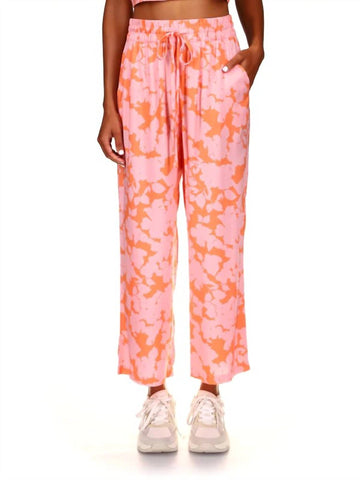 Sanctuary care free crop pant in melon field