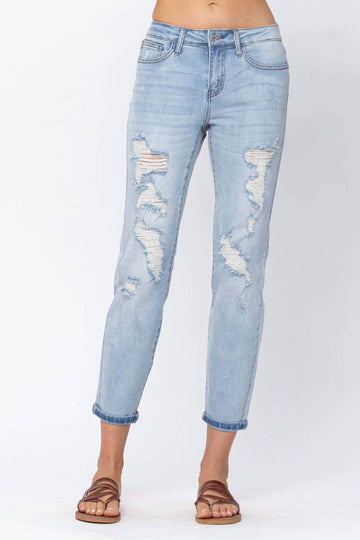 Judy Blue distressed boyfriend jeans in light wash