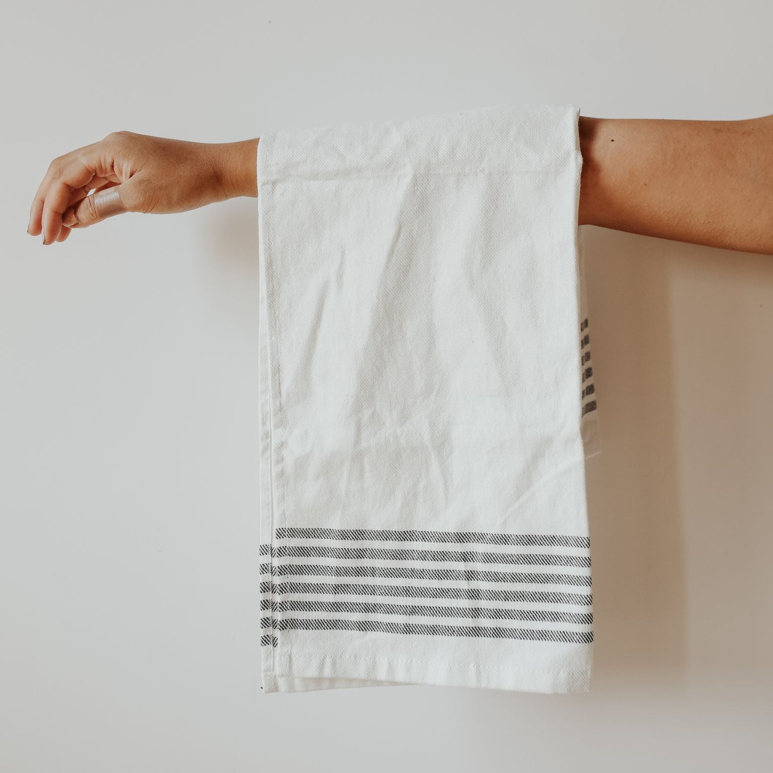 SWEET WATER DECOR Horizontal Striped Tea Towel- Six Stripes