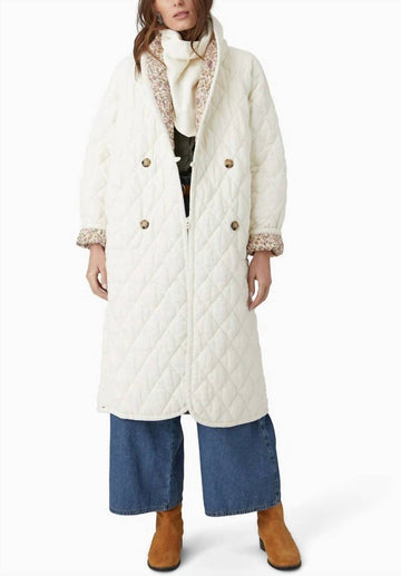 Xirena reversible harlyn puffer coat in ivory vine