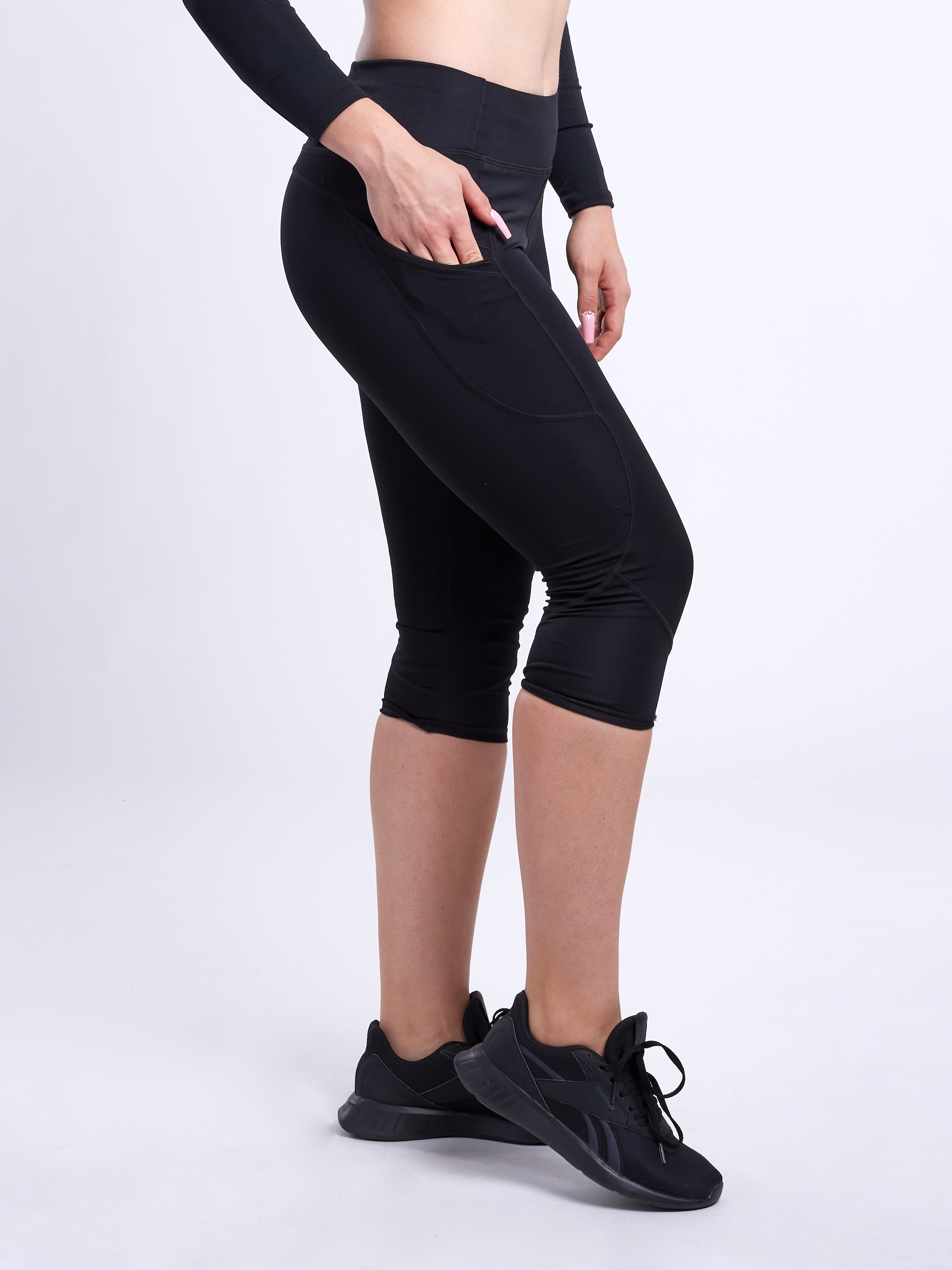 JUPITER GEAR Mid-Rise Capri Fitness Leggings with Side Pockets