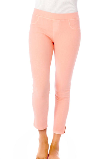 French Kyss capri jeggings in peach