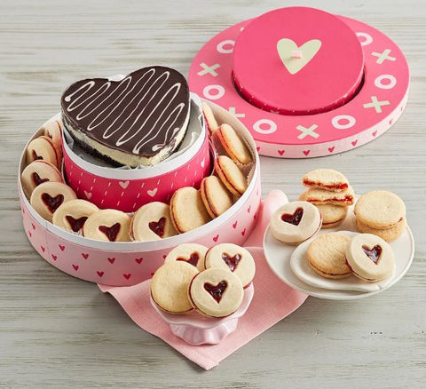 Valentine Bakery Wreath Gift Box