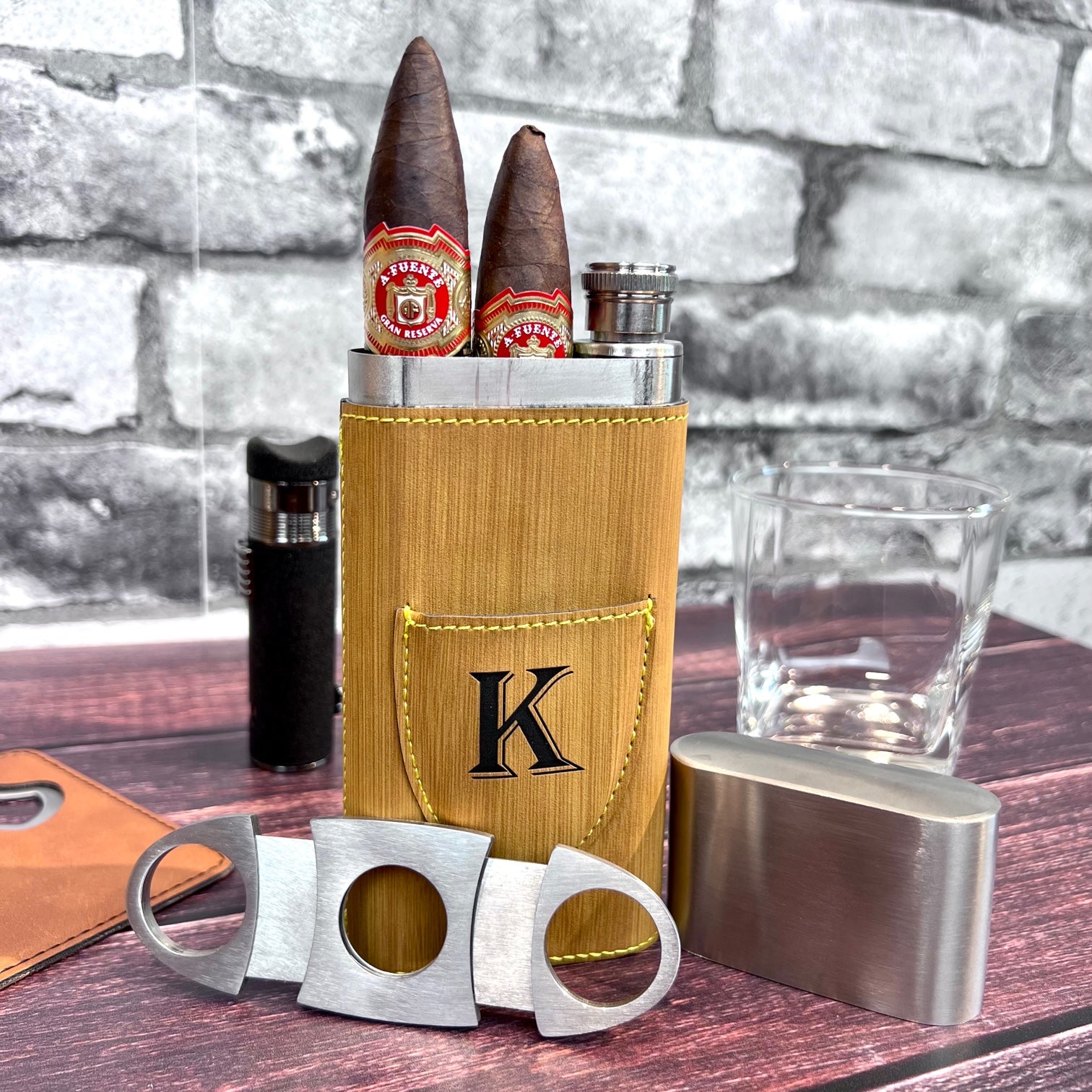 The Most Practical Gift Ideas For Your Smoker Friend