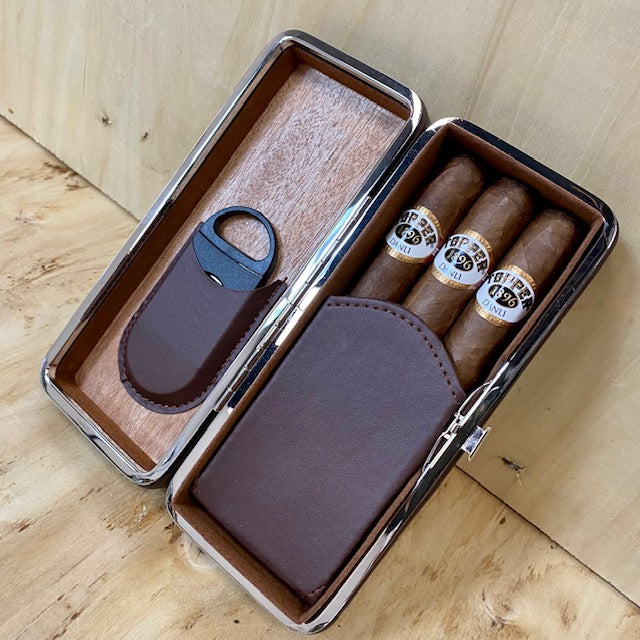 Luxury Leather Cigar Travel Case With Cutter