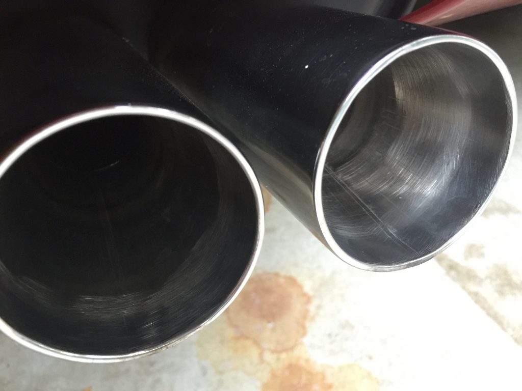 KEEP THOSE EXHAUST TIPS CLEAN  MOTHERS Mag & Aluminum Polish 