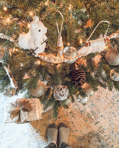 Neutral Christmas tree ornaments