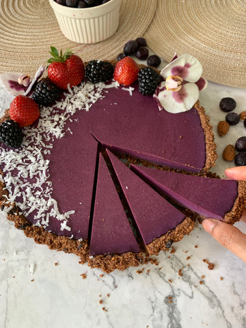 Easy Vegan No-Bake Blueberry Tart with Almond Chocolate Crust