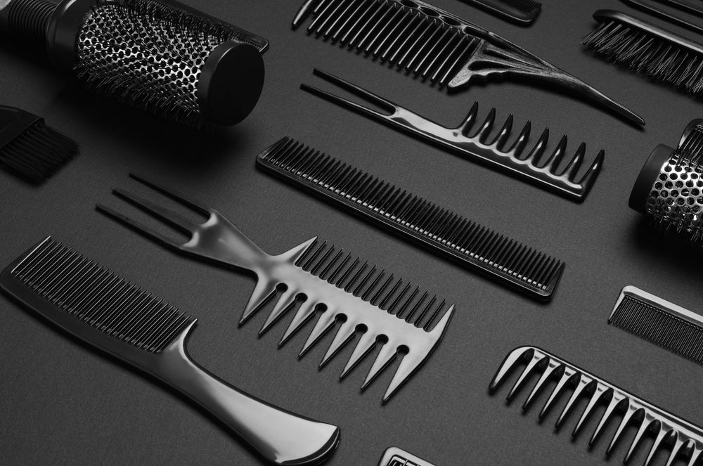 Different hair combs used for hairdressing
