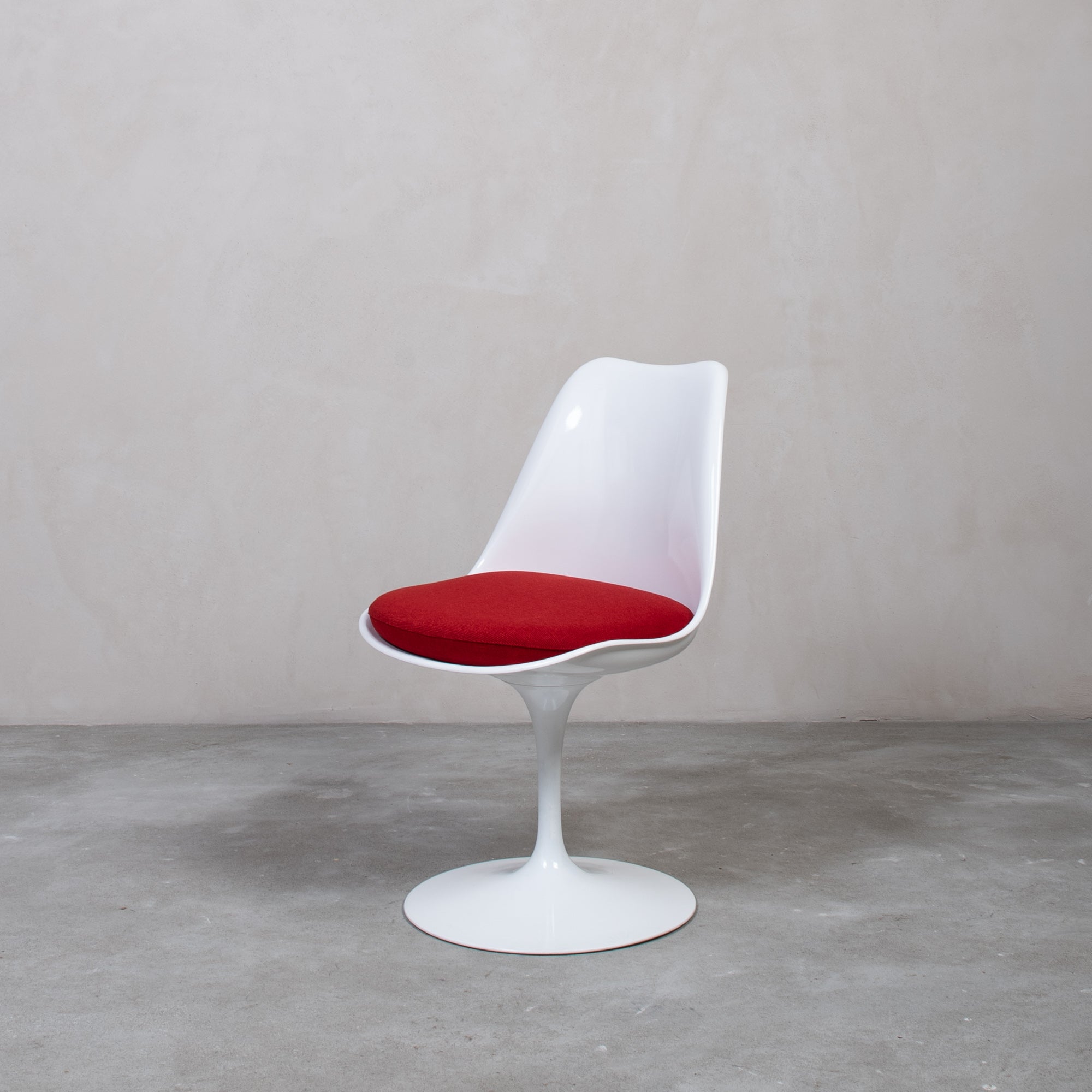 Tulip Chair | Knoll International | Drehbar