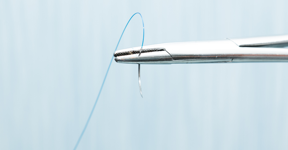 suture thread in surgical suture equipment