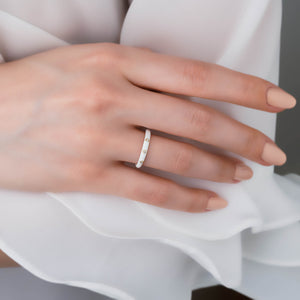 White Enamel Band Ring with 3 Diamond for Everyday