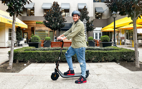 Spring travel guide-Why travel with segway escooter in spring