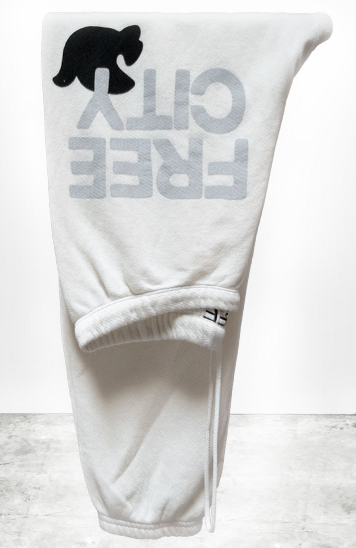 SUPERFLUFF LUX OG sweatpant - creamyyumm