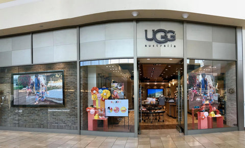 Ugg takes full advantage of their storefronts to engage and retain shoppers.
