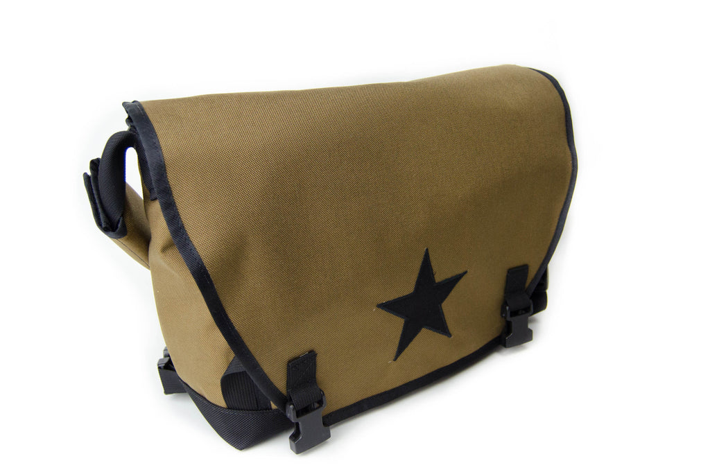 Smoke Small Messenger Bag – Black Star Bags