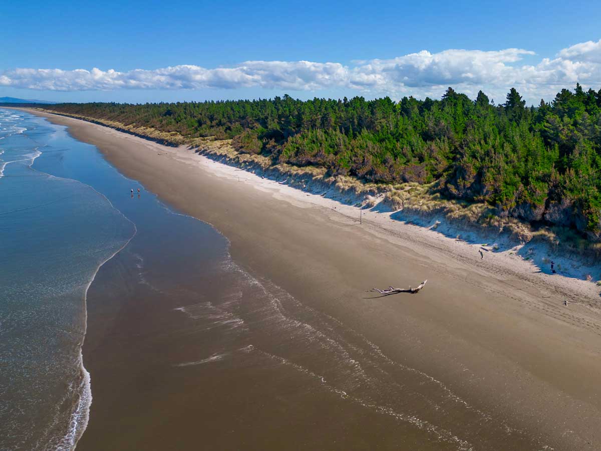 Waikuku Beach