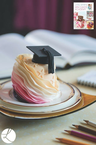 Lindy Smith's Mini Cakes Academy