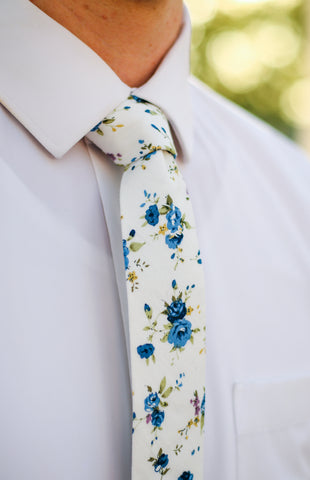 A white and blue floral tie. An affordable wedding tie. Discounted Ties