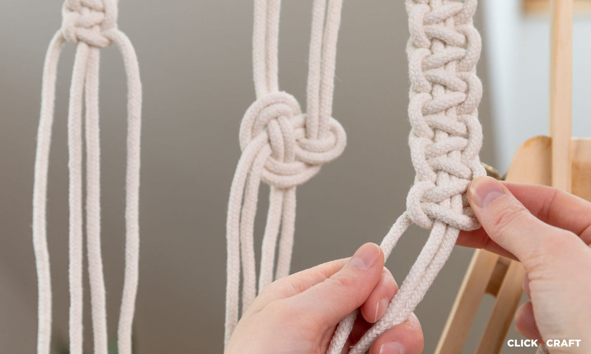 Learn How To Make The Macrame Knots 