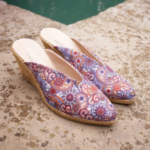 slip on espadrille shoes in paisley pattern