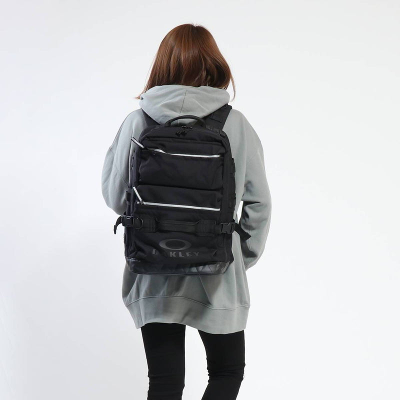 oakley utility square backpack