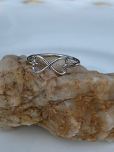 Load image into Gallery viewer, Heart Infinity Ring