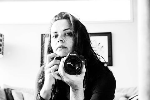 Amanda Billing with a Nikon DSLR