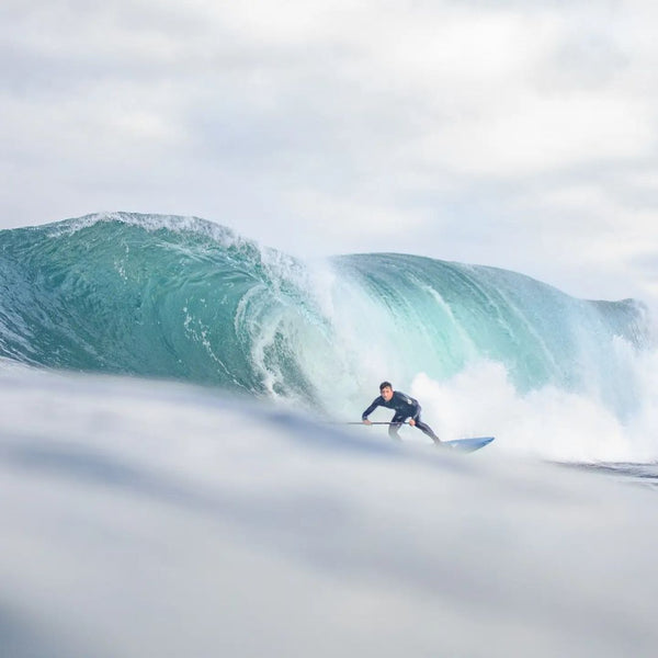 Benoit Carpentier SUP surfing with a shorter paddle