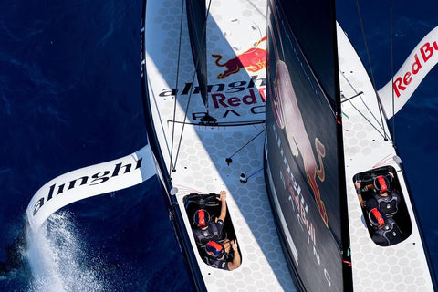 Alinghi Red Bull Americas Cup boat with RSPro's HexaTraction