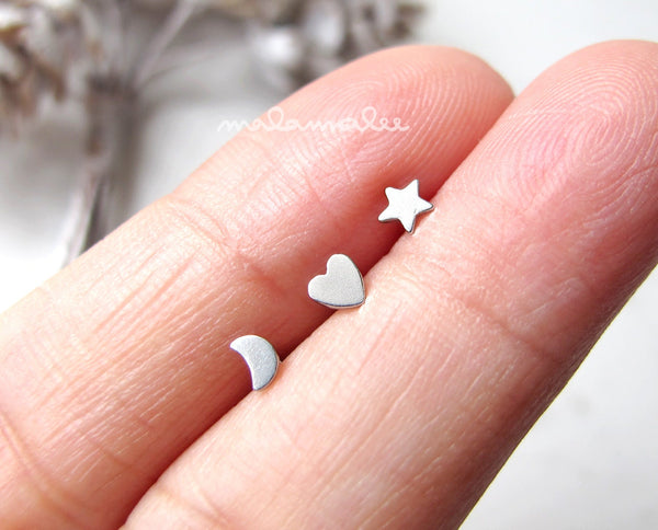 Minimalist Heart Flat Back Earring