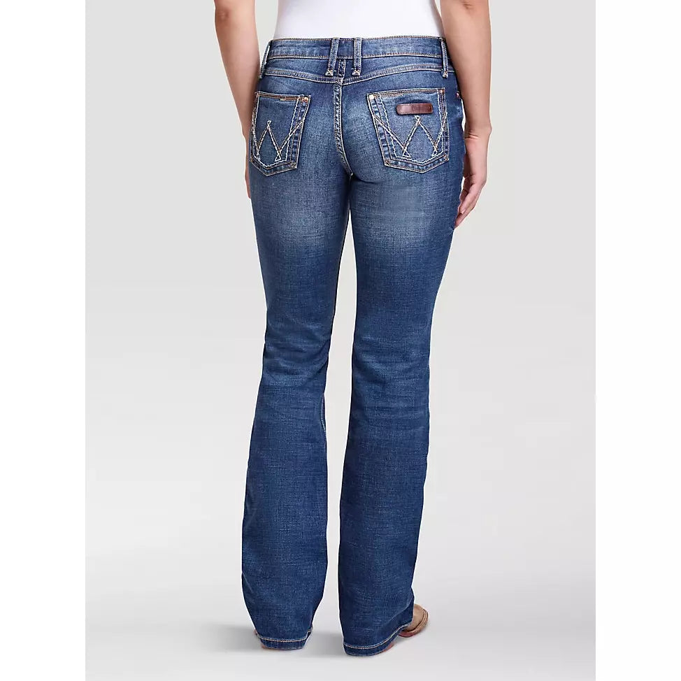 WOMEN'S WRANGLER RETRO® MAE JEAN IN MS WASH – CWesternwear