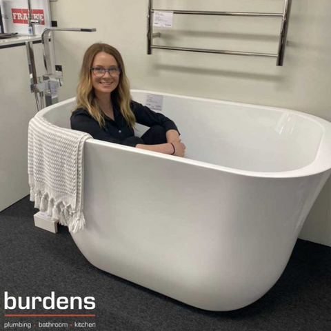 Standing tub with girl inside