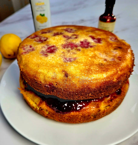 Lemon raspberry cake without icing