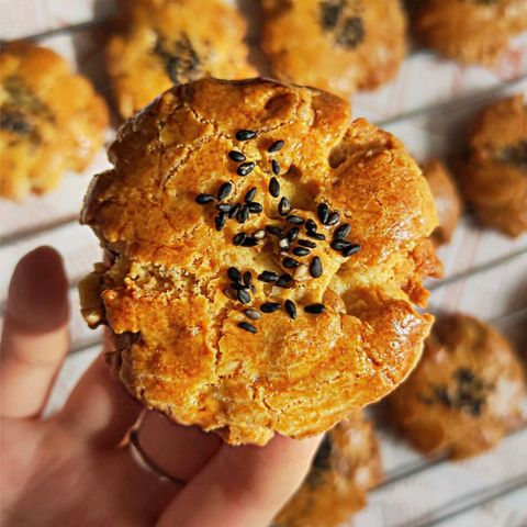 Walnut cookies