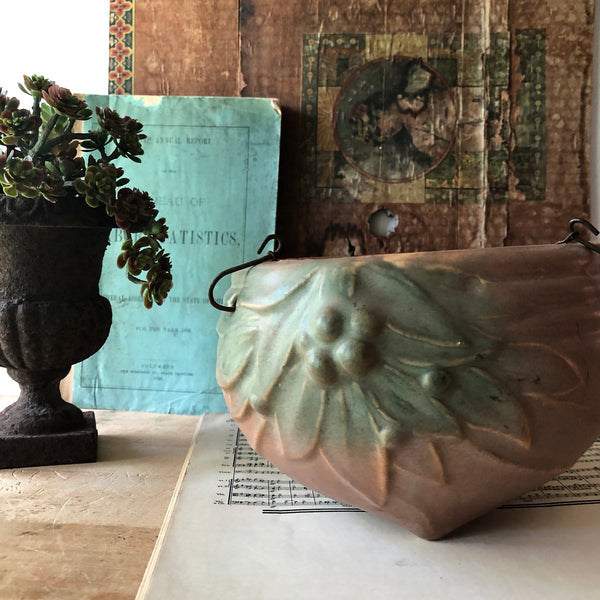 Early McCoy Pottery Hanging Planter (c.1920s) – Rush Creek Vintage