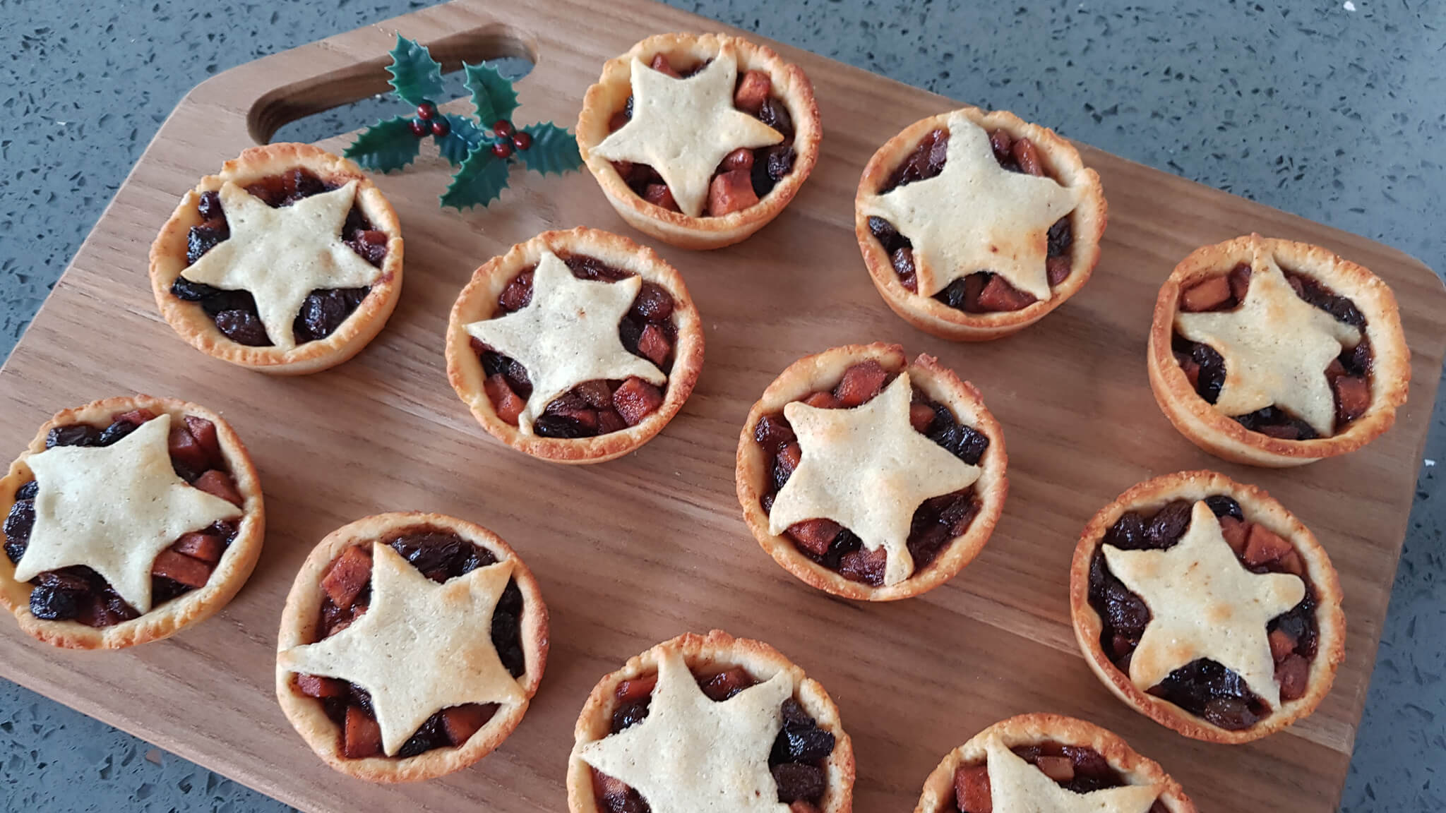 Macro friendly mince pies