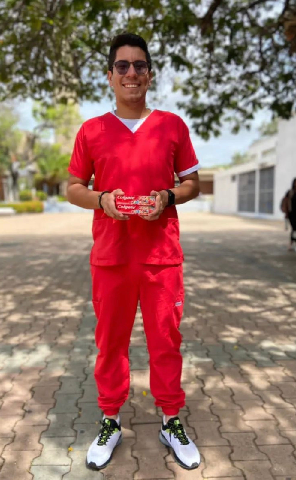 Reino ajo Cuerpo Uniforme Médico de Hombre Jogger para Doctores y Estudiantes - World  Medic´s - Moda Médica 2023 – World Medic's