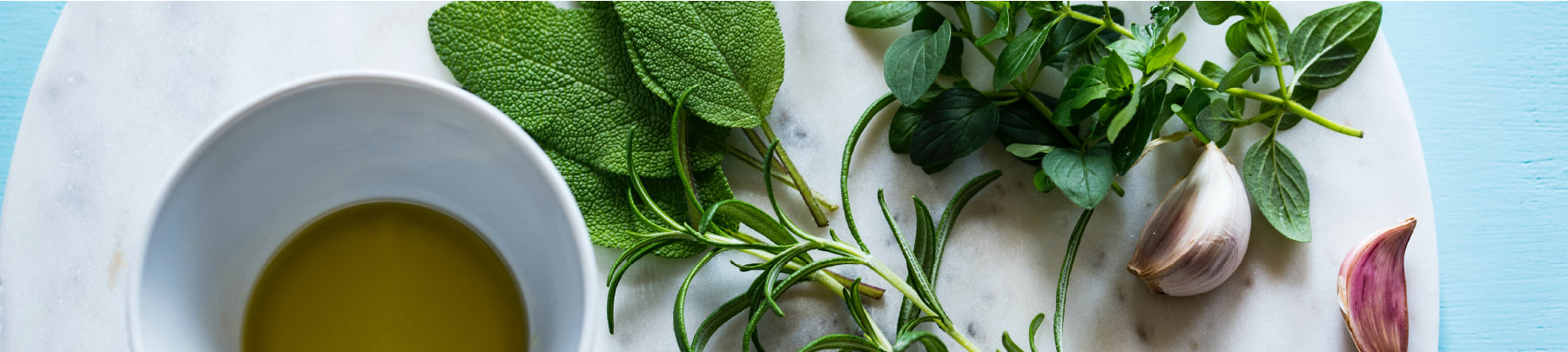 Use the EspressoWorks French Press to infuse cooking oils with herbs