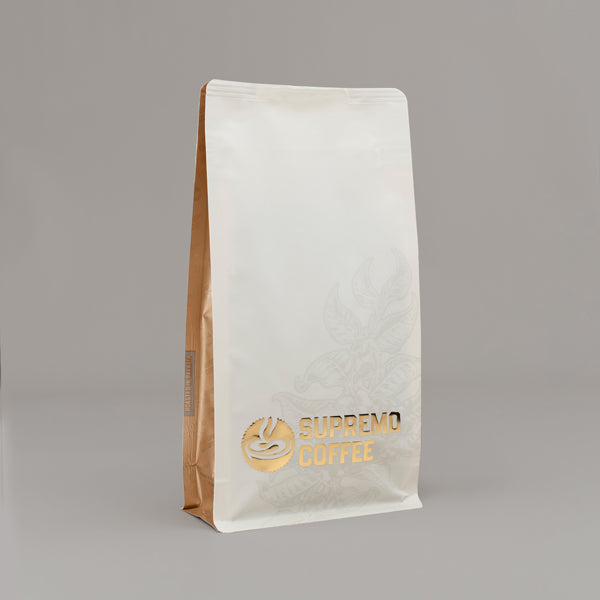 cremefarbene Tüte für Filterkaffee