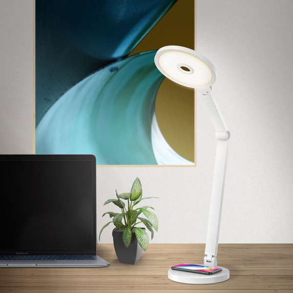 Momax Smart Desk Lamp With Wireless Charging Base (Silver)