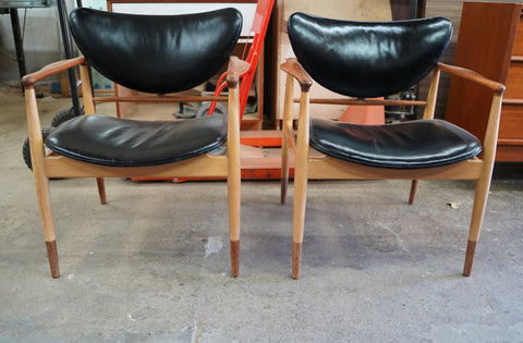 Finn Juhl Model 48 Chair by Baker, in Teak and Maple