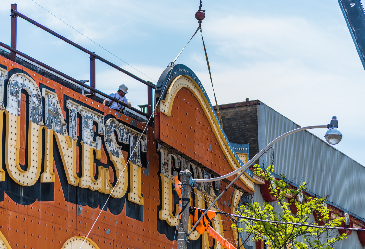 Honest Ed's Marquee - Photo: Sean Galbraith