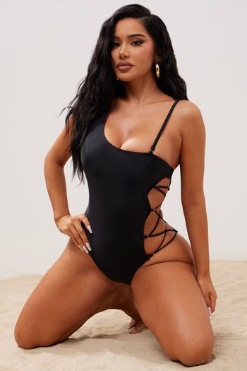Sculpted And Sexy Shapewear Bodysuit - Black