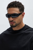 Return The Favor Sunglasses - Black