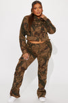 In The Wild Camo Stretch Cargo Jeans - Camouflage